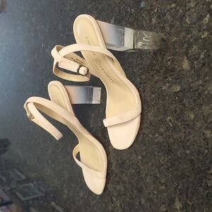 Chinese Laundry Women's Light Pink Pastel Heels With Ultra Chic Lucite Heels NEW